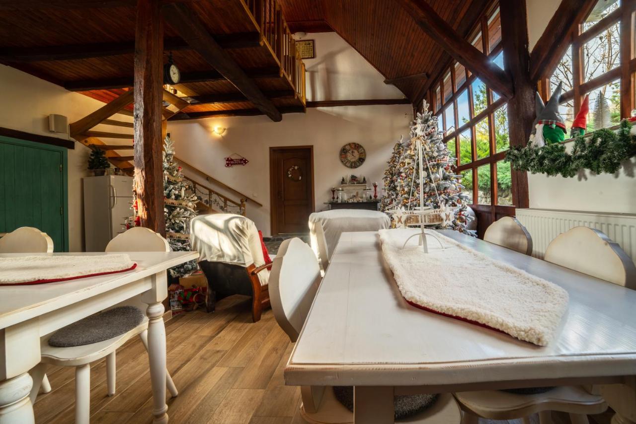 Casa Cu Suflet Hotel ซิวิโชอารา ภายนอก รูปภาพ