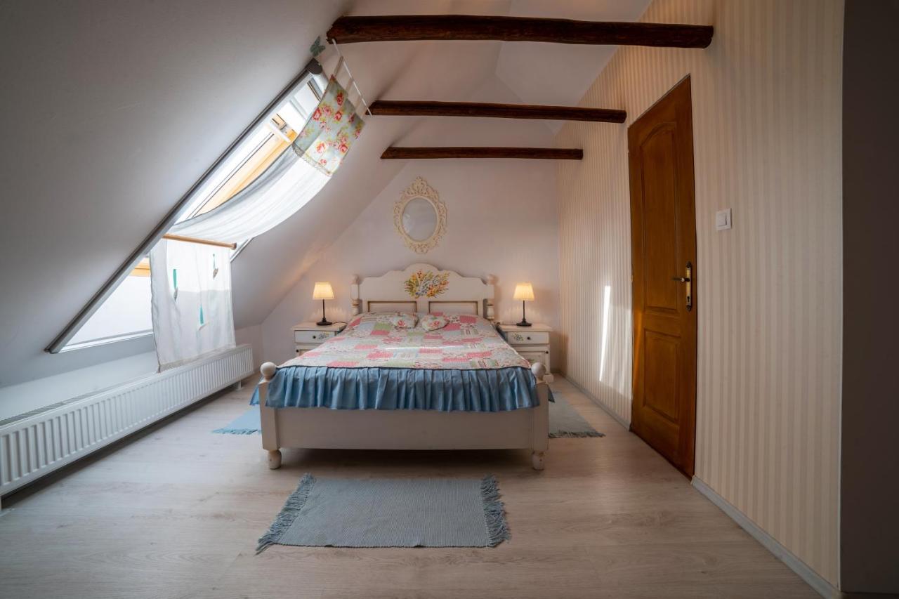 Casa Cu Suflet Hotel ซิวิโชอารา ภายนอก รูปภาพ
