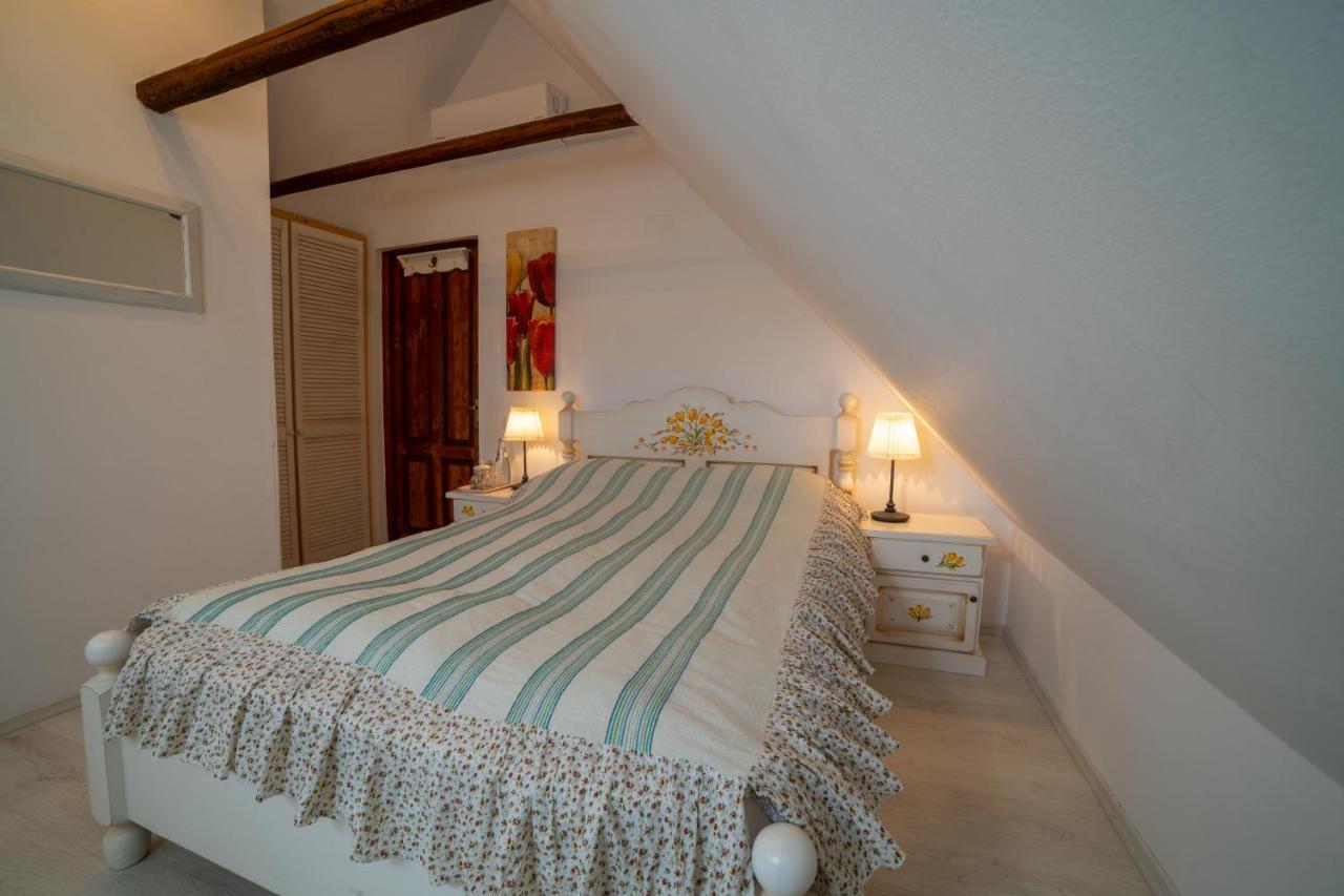 Casa Cu Suflet Hotel ซิวิโชอารา ภายนอก รูปภาพ