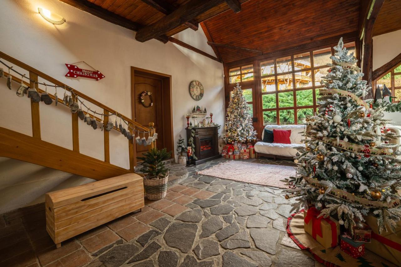 Casa Cu Suflet Hotel ซิวิโชอารา ภายนอก รูปภาพ
